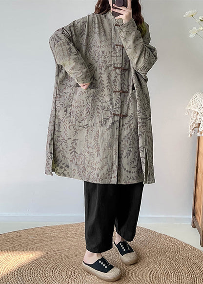 Beautifully Finished Coat in a Timeless Design