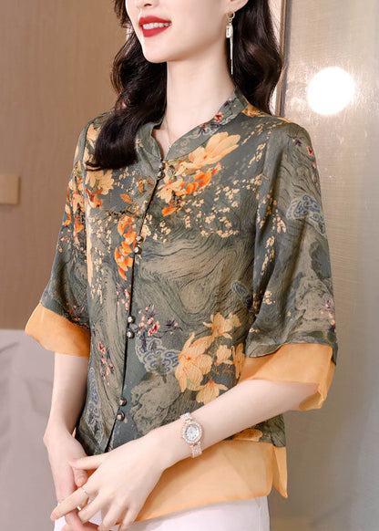 Gracefully Styled Blouse for Any Occasion