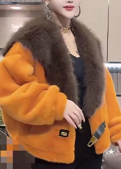 Sophisticated Coat with a Clean Classic Look