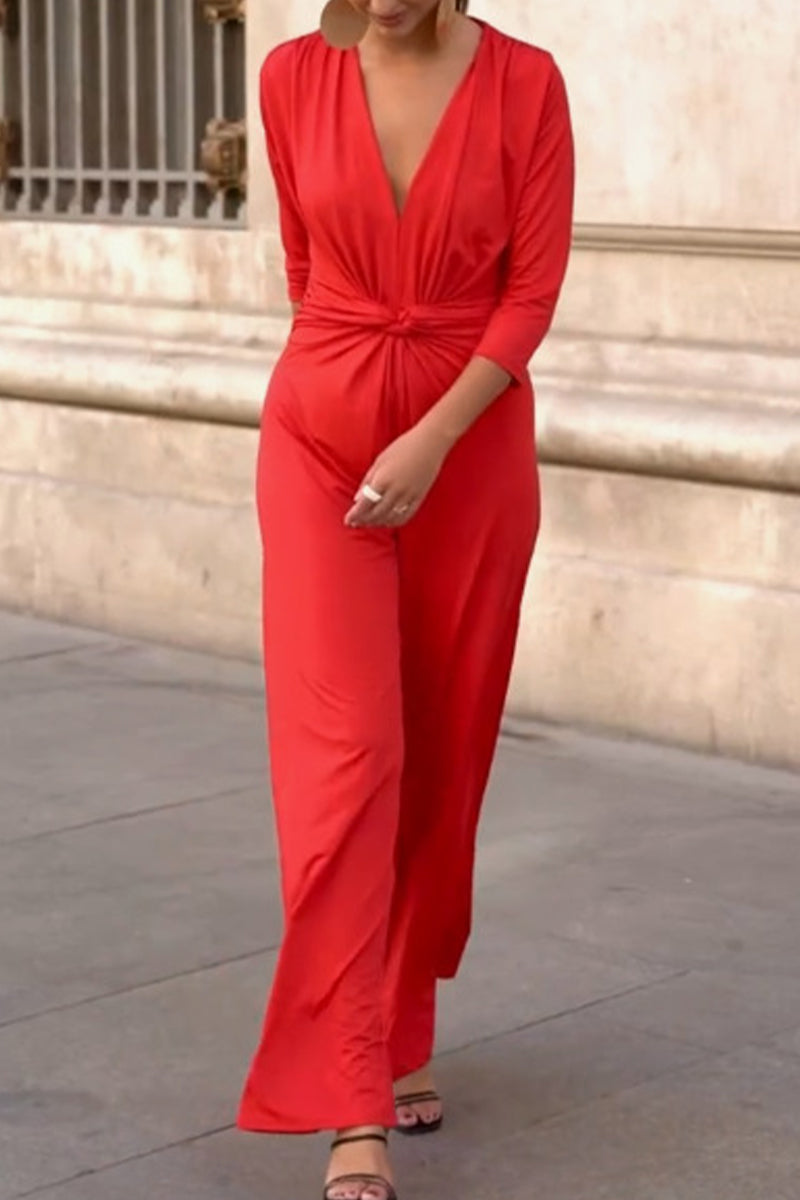 Effortlessly Elegant Garment with a Timeless Design