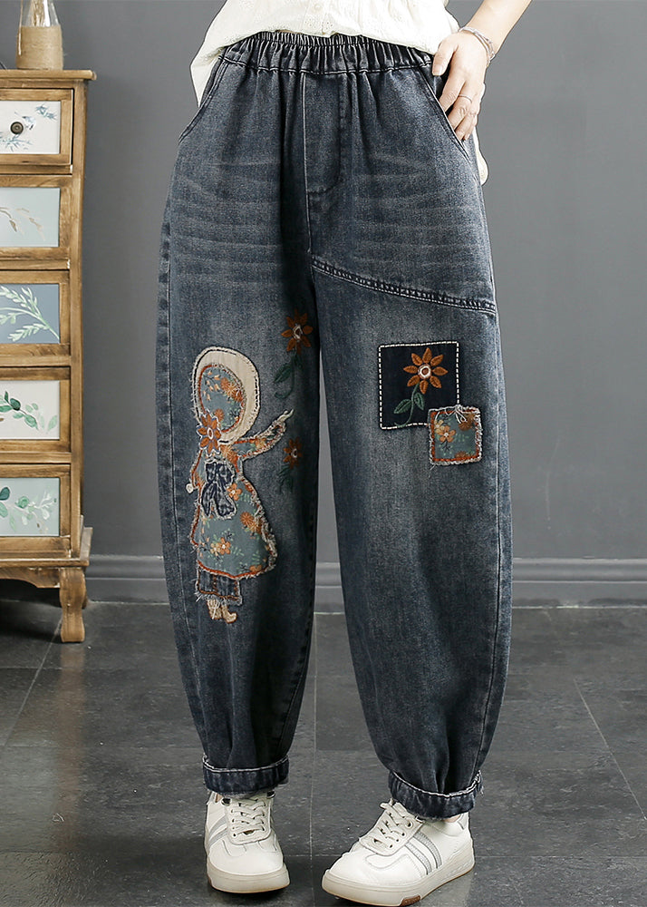 Elegantly Styled Pants for Everyday Wear