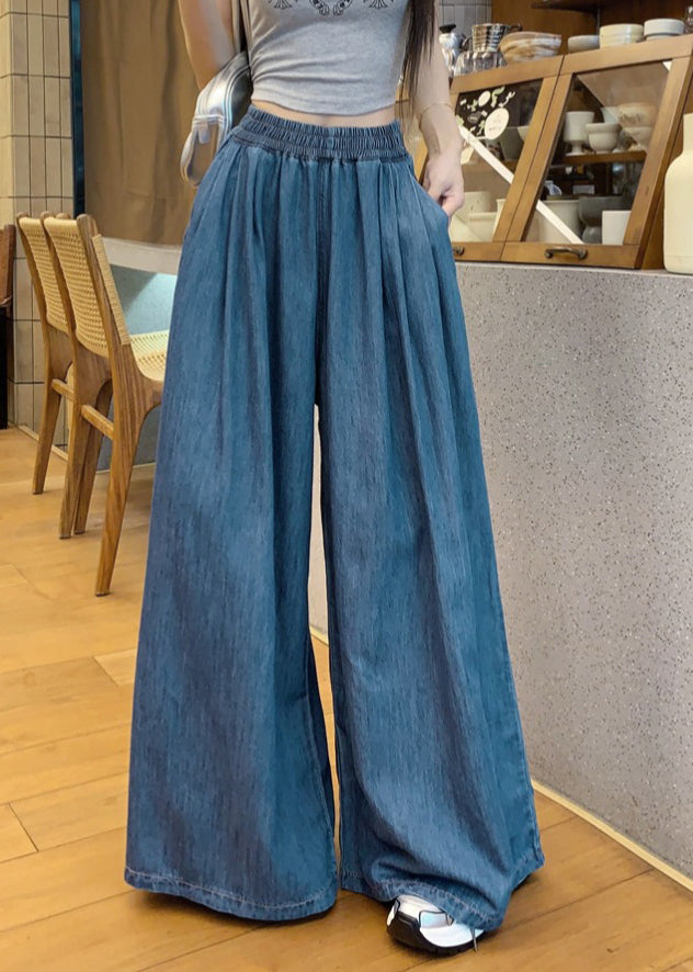 Classic Vintage Pants with a Flattering Fit