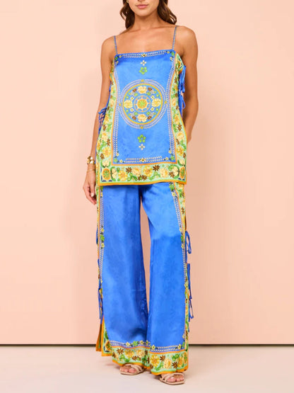 Gracefully Styled Top for Any Occasion