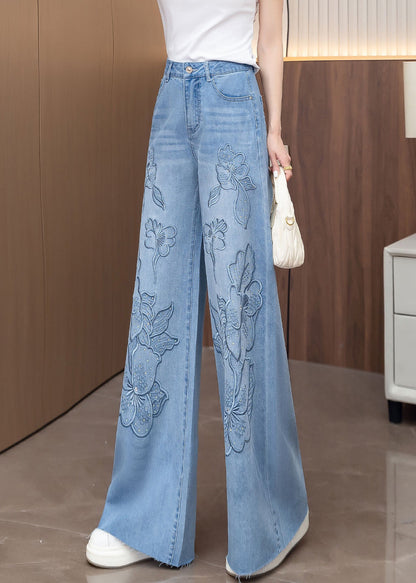 Well Tailored Pants with a Graceful Silhouette