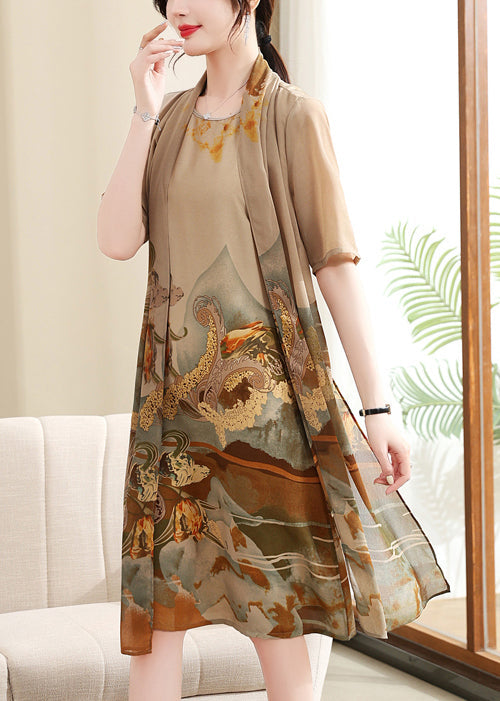 Sophisticated Dress with a Clean Classic Look
