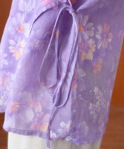 Gracefully Styled Blouse for Any Occasion