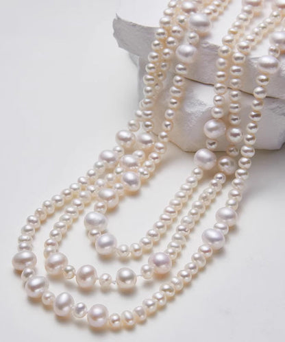Romantic Silver Necklace for Special Moments