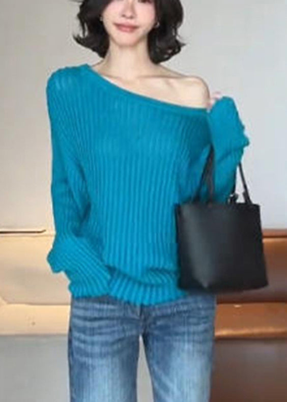 Effortlessly Elegant Sweater with a Timeless Design