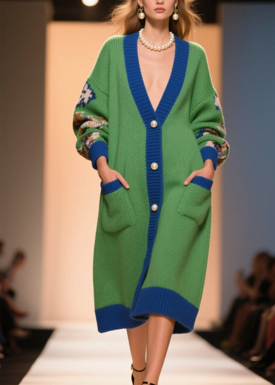 Classic Vintage Coat with a Flattering Fit