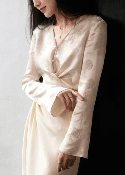 Polished Top with an Effortless Classic Look