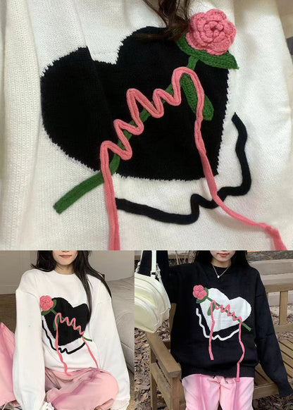 Effortlessly Elegant Sweater with a Timeless Design