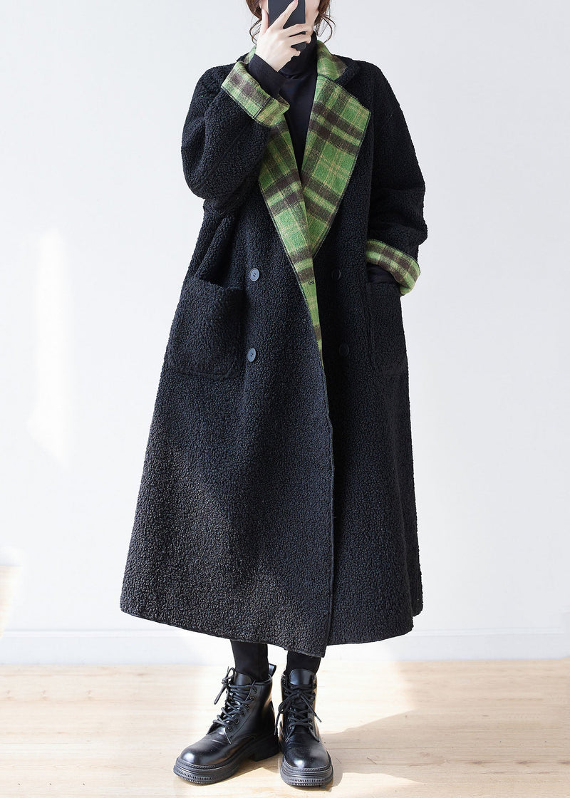 Gracefully Styled Coat for Any Occasion