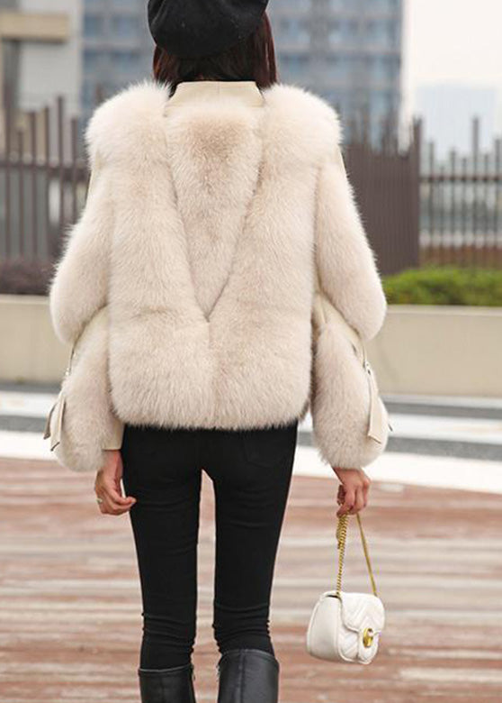 Elegantly Styled Coat for Everyday Wear