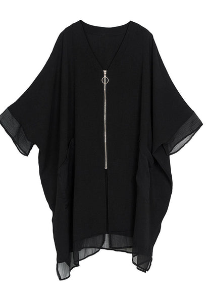 Well Tailored Coat with a Graceful Silhouette
