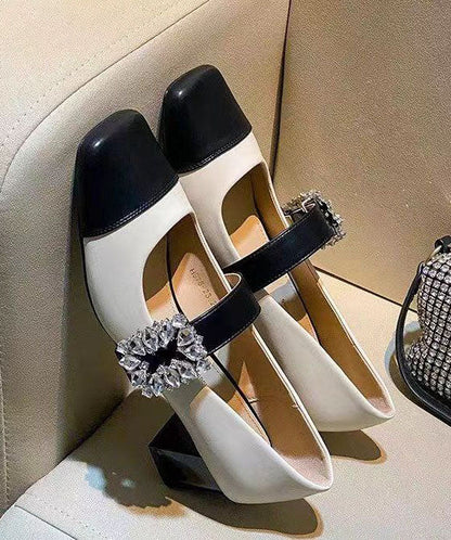 Graceful Orthopedic Shoes for Modern Look