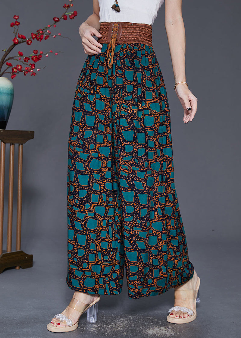Well Tailored Pants with a Graceful Silhouette