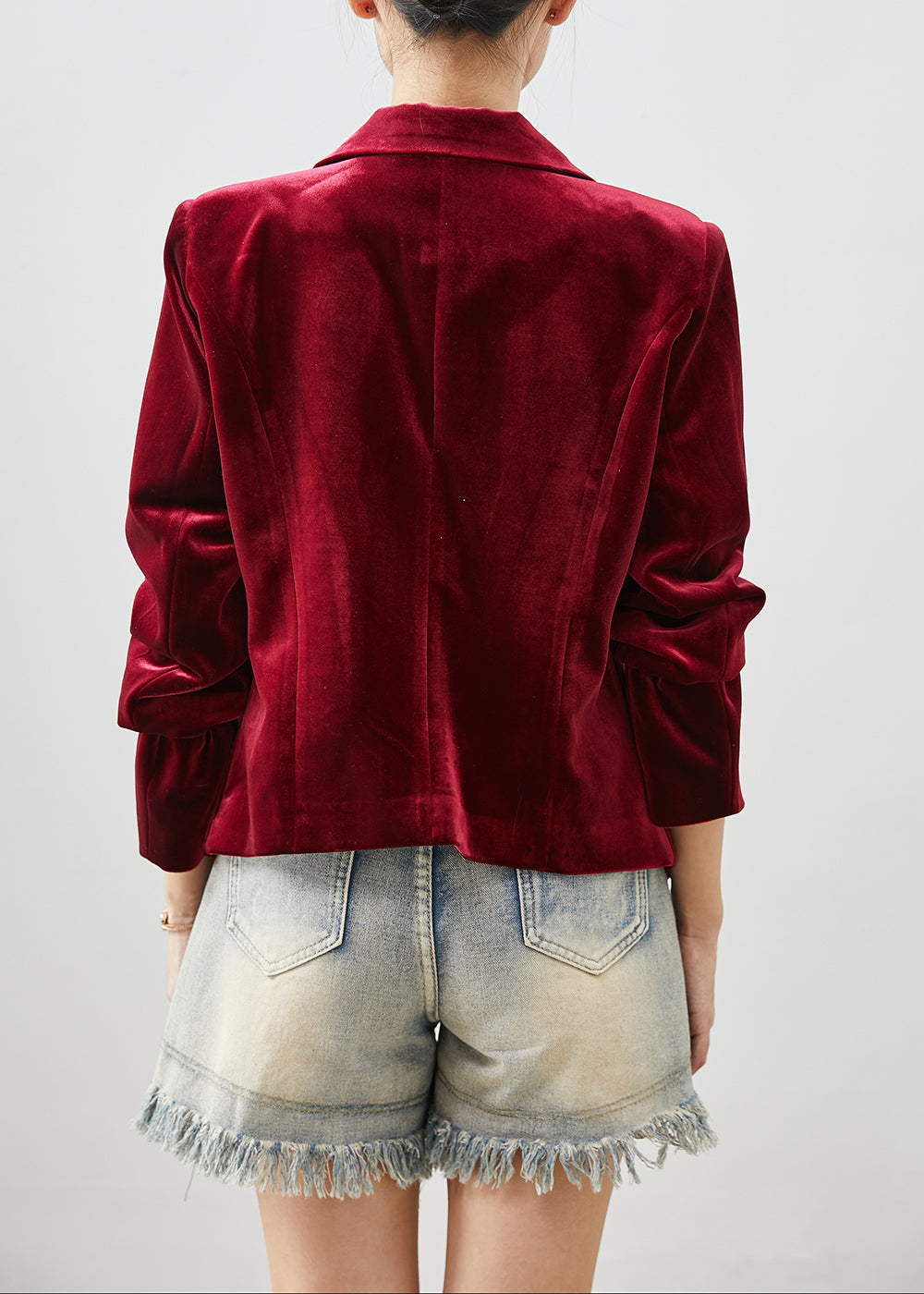 Beautifully Crafted Coat in a Classic Style