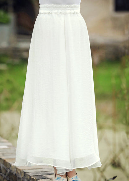 Well Tailored Pants with a Graceful Silhouette