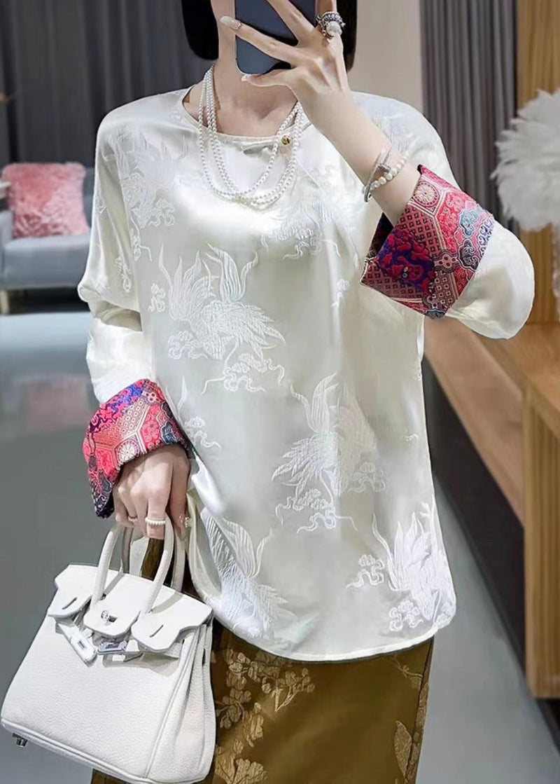 Beautifully Finished Blouse in a Timeless Design