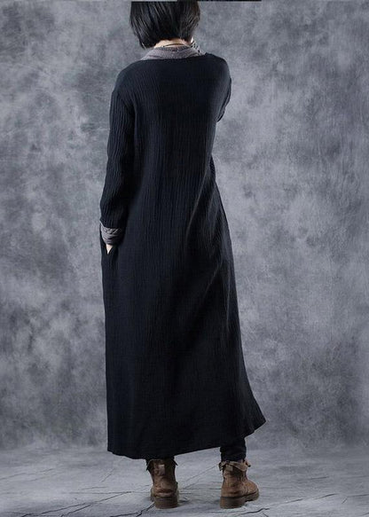 Well Tailored Sweater with a Graceful Silhouette
