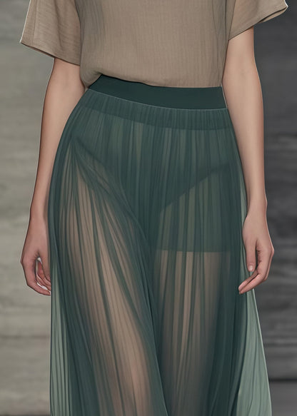 Well Tailored Garment with a Graceful Silhouette