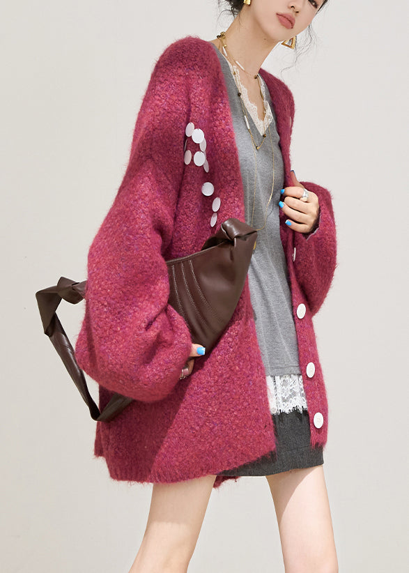 Well Tailored Cardigan with a Graceful Silhouette