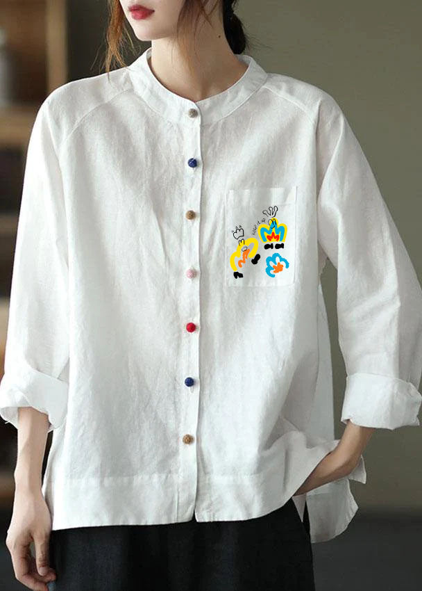 Classic Vintage Blouse with a Flattering Fit