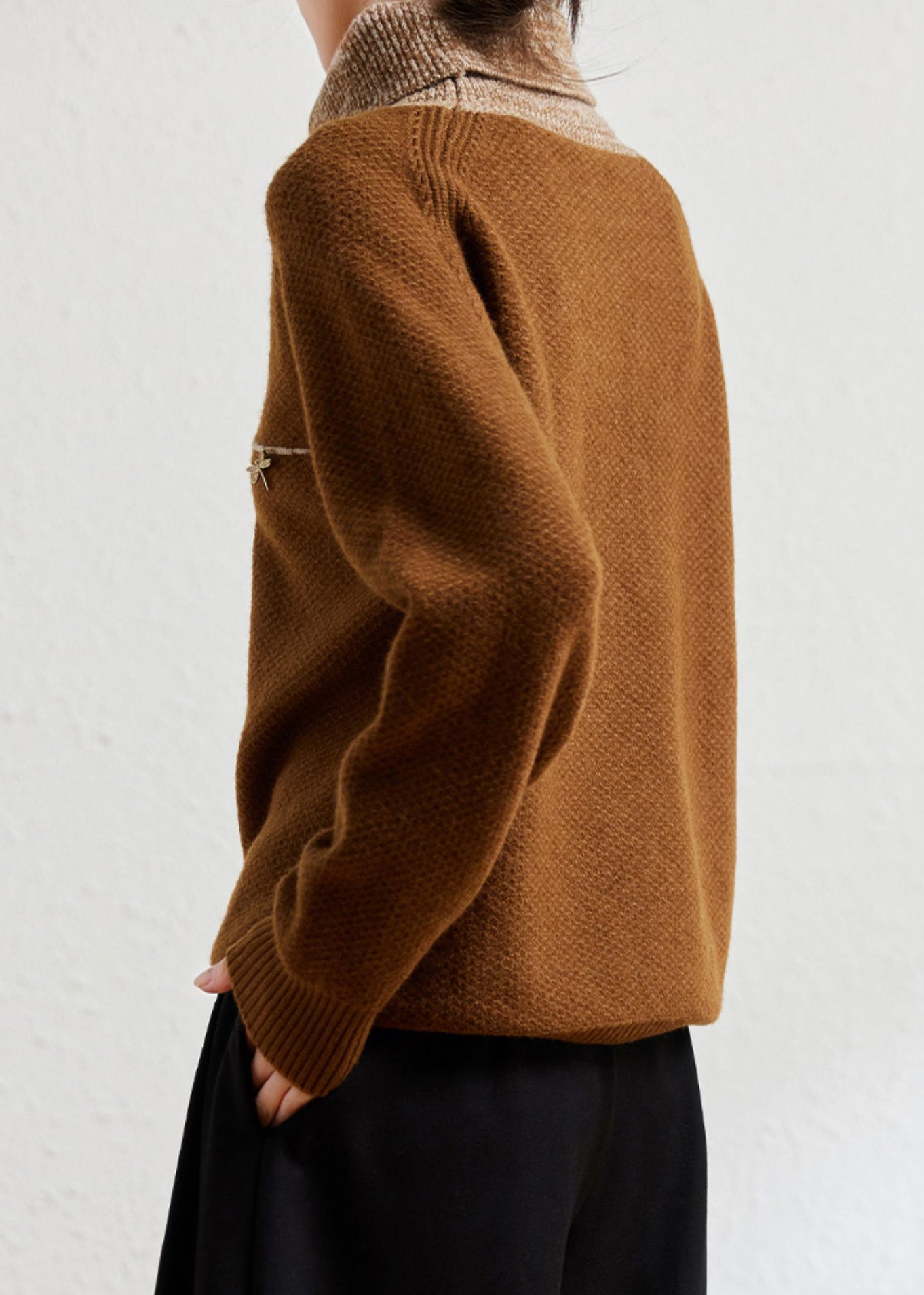Elegantly Styled Sweater for Everyday Wear