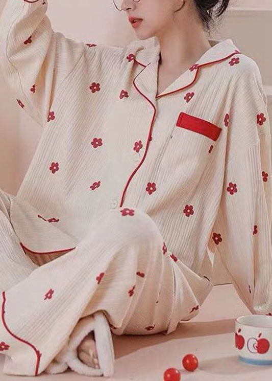 Casually Elegant Garment with a Refined Edge