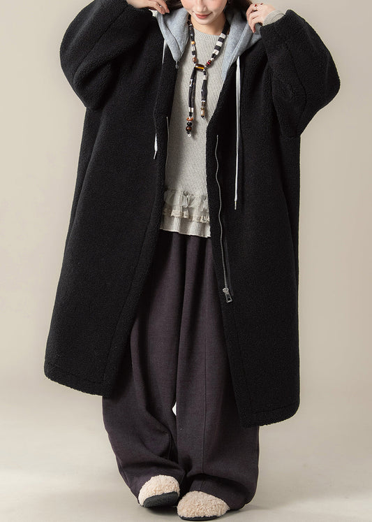 Elegantly Styled Coat for Everyday Wear