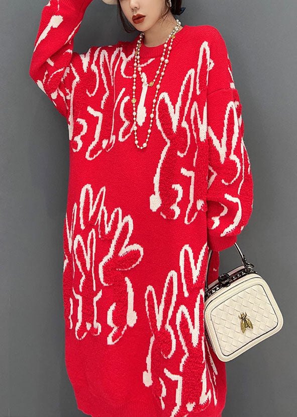 Well Tailored Sweater with a Graceful Silhouette