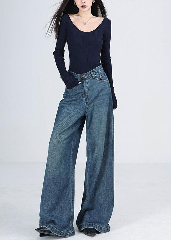 Sophisticated Pants with a Clean Classic Look