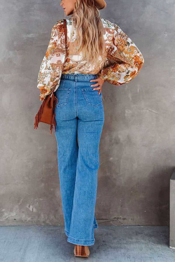 Gracefully Styled Blouse for Any Occasion
