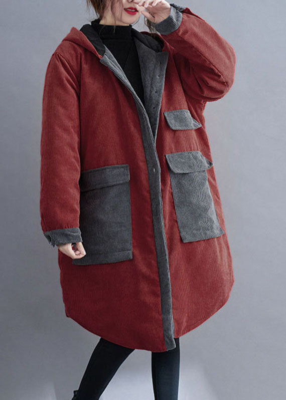 Well Tailored Coat with a Graceful Silhouette