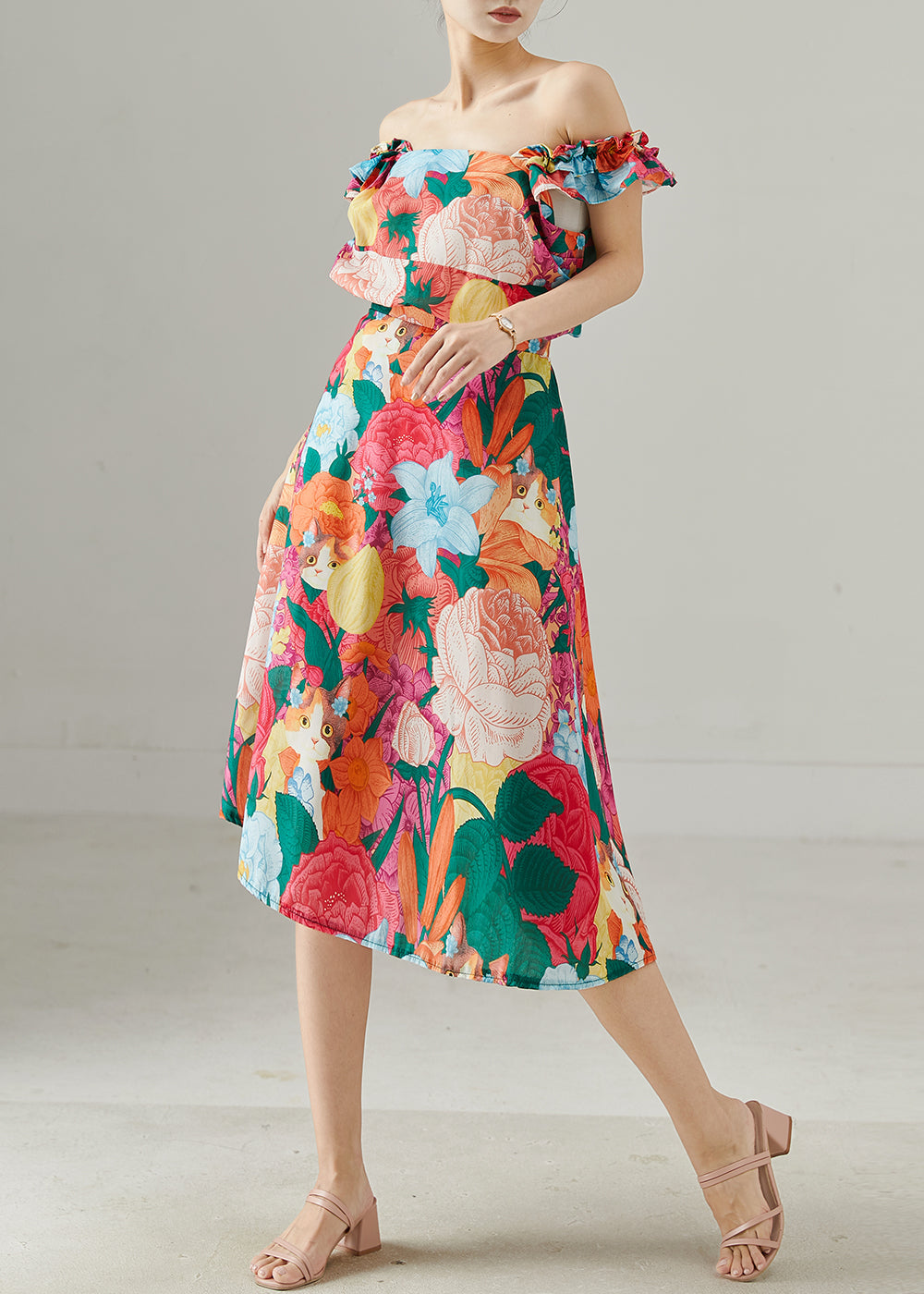 Gracefully Styled Dress for Any Occasion