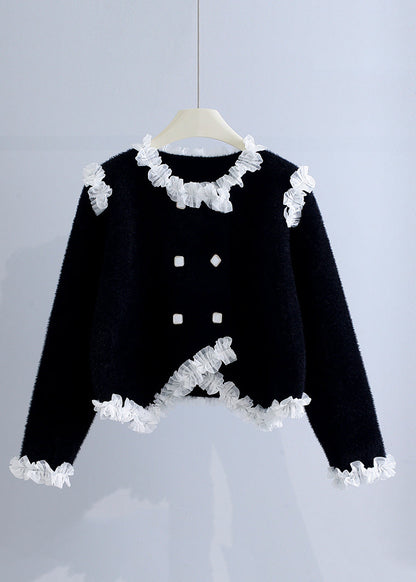 Beautifully Finished Coat in a Timeless Design