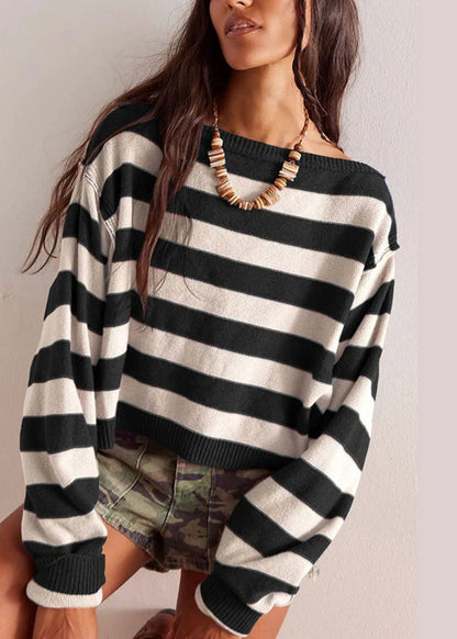 Elegantly Styled Pullover for Everyday Wear