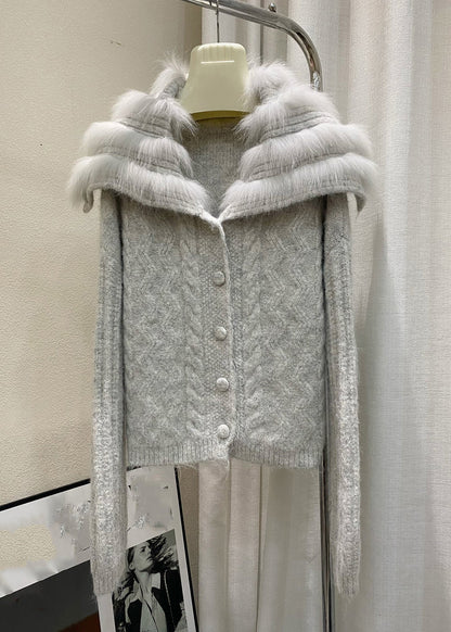 Elegantly Styled Cardigan for Everyday Wear