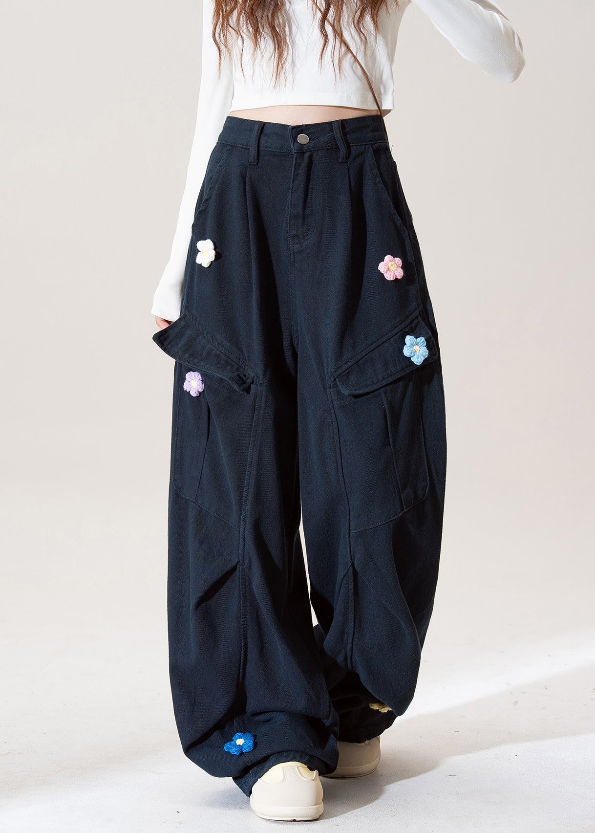 Gracefully Styled Pants for Any Occasion