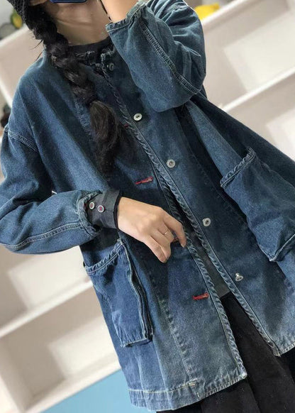 Classic Vintage Coat with a Flattering Fit