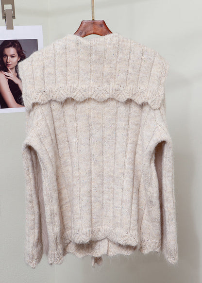 Beautifully Finished Sweater in a Timeless Design