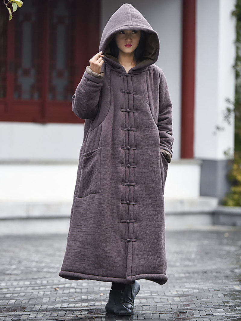 Beautifully Finished Coat in a Timeless Design