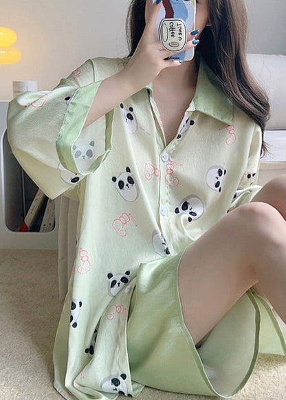 Beautiful Set with Unique Style