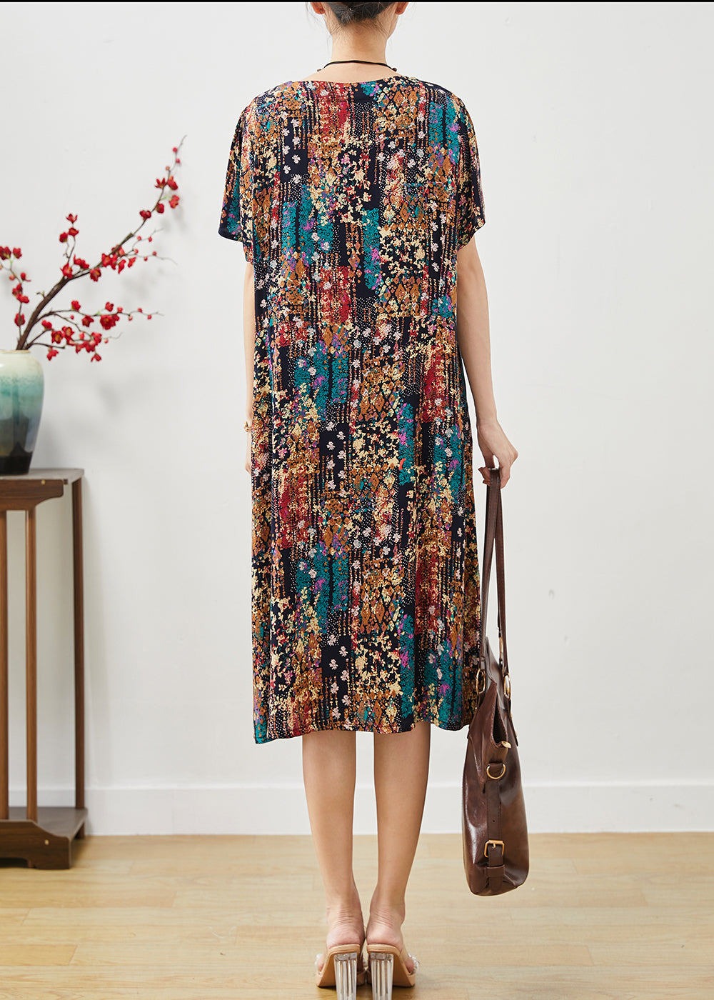 Sophisticated Dress with a Clean Classic Look