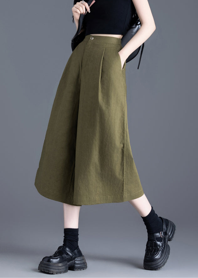 Sophisticated Pants with a Clean Classic Look