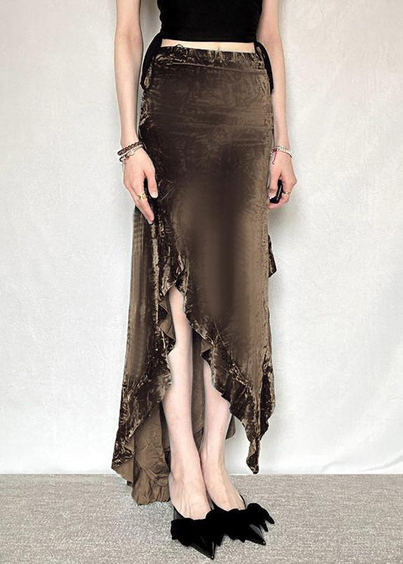 Sophisticated Garment with a Clean Classic Look