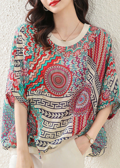 Well Tailored Top with a Graceful Silhouette