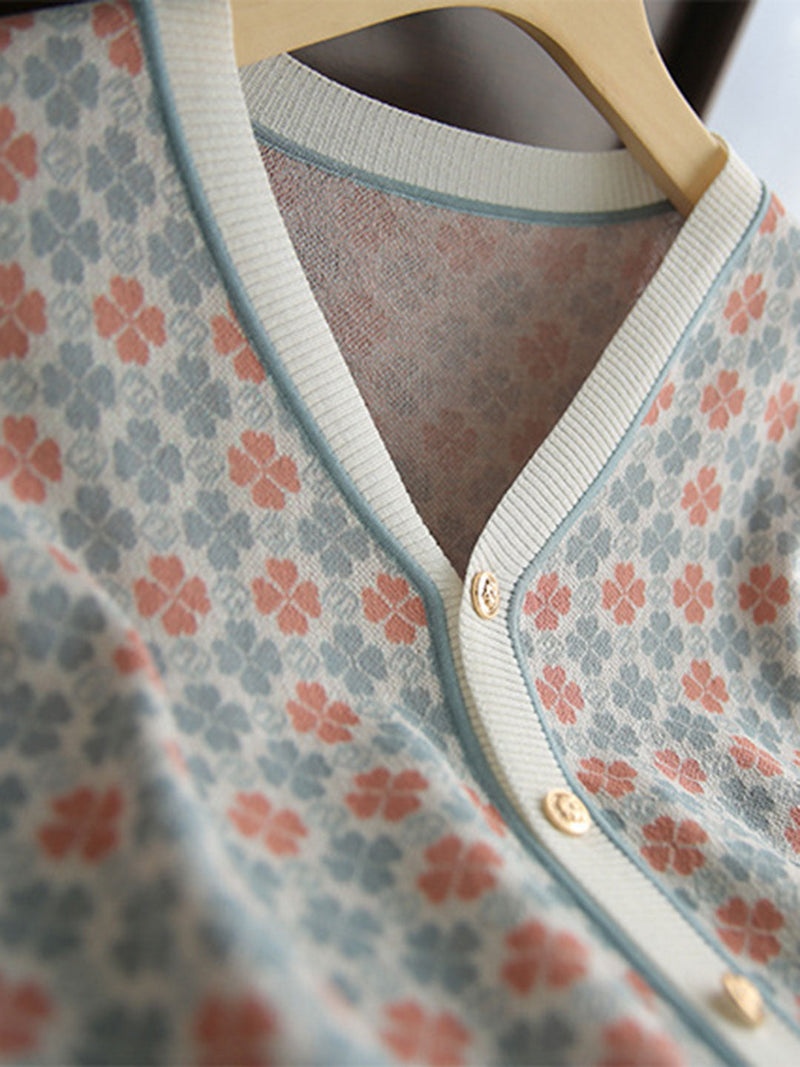 Classic Vintage Cardigan with a Flattering Fit