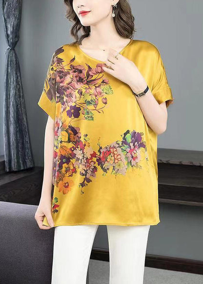 A Vintage Style Shirt with Delicate Timeless Details