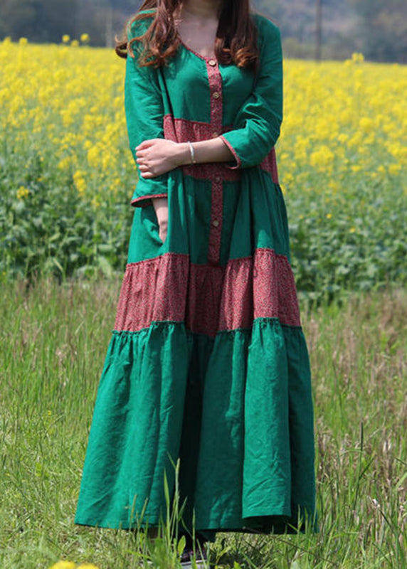 A Vintage Style Dress with Delicate Timeless Details